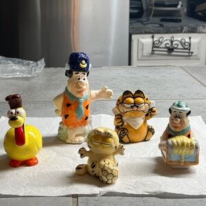 Collection Ceramic Set 4 salt and pepper Pedro picapiedra Garfield and friends